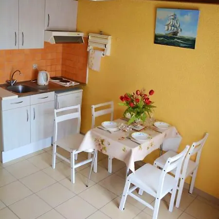 Apartment Cosy A Balcon & Terrasse